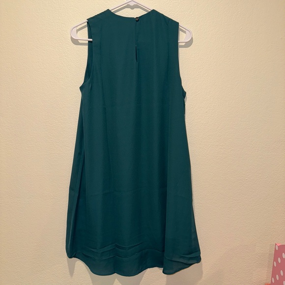 New! REVOLVE Green Sleeveless Shift Dress - Picture 9 of 13